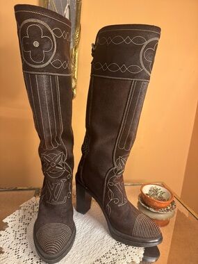 Luxury Brown Suede Women's Knee-High Boots